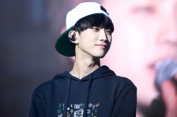 Cách đội mũ snapback đẹp cho nam - ảnh 2
