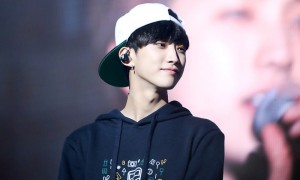 Cách đội mũ snapback đẹp cho nam - ảnh 2