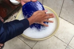 Cách giặt mũ lưỡi trai - ảnh 1